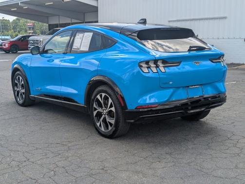 2022 Ford Mustang Mach-E PREMIUM