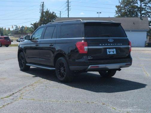 Black Metallic 2023 Ford Expedition Max XLT