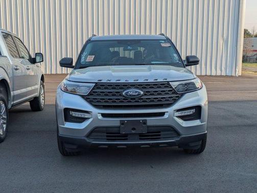 Silver Metallic 2021 Ford Explorer XLT