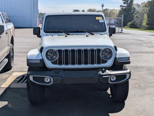 Bright White Clearcoat 2024 Jeep Wrangler Sahara