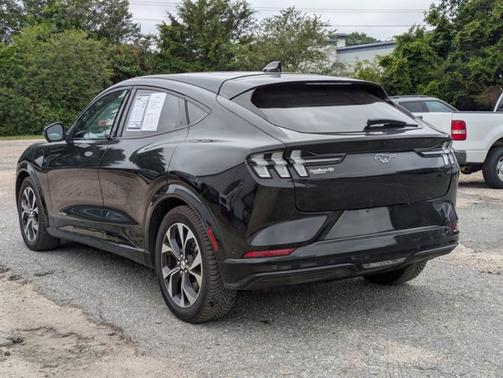 2021 Ford Mustang Mach-E PREMIUM