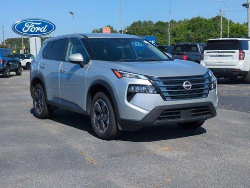 Brilliant Silver Metallic 2024 Nissan Rogue SV