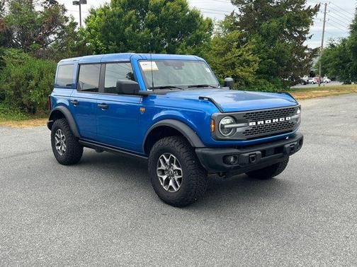 Blue Metallic 2025 Ford Bronco Badlands