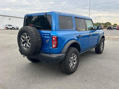 Blue Metallic 2025 Ford Bronco Badlands