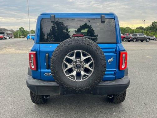 Blue Metallic 2025 Ford Bronco Badlands