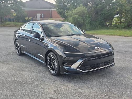 Black 2026 Hyundai SONATA SEL SPORT