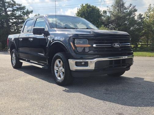 AGATE BLACK METALLIC 2025 Ford F-150 XLT