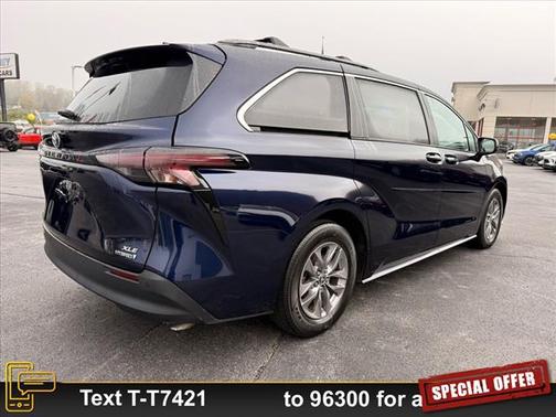 2023 Toyota Sienna XLE 7 Passenger