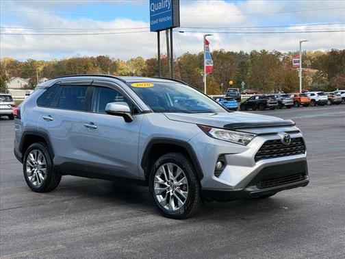 2020 Toyota RAV4 XLE Premium