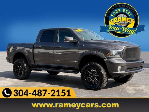 2017 RAM 1500 Night Crew Cab 4x4 5'7' Box