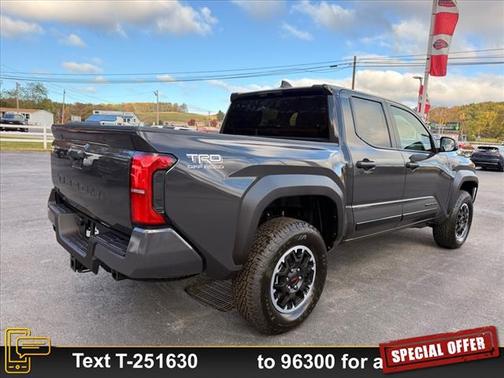2025 Toyota Tacoma TRD Off-Road