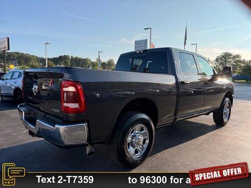2024 RAM 3500 Tradesman Crew Cab 4x4 6'4' Box