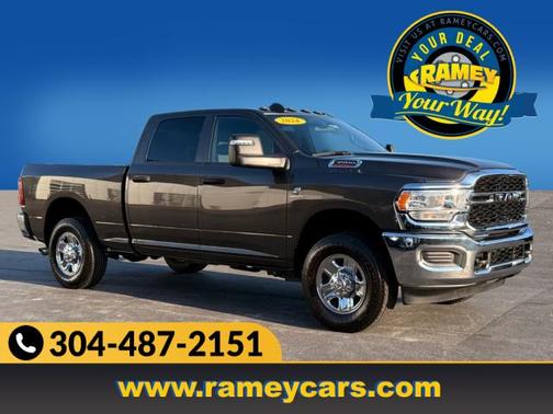 2024 RAM 3500 Tradesman Crew Cab 4x4 6'4' Box