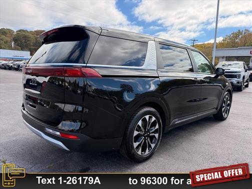 2024 Kia Carnival EX
