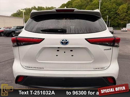 2022 Toyota Highlander Hybrid Limited