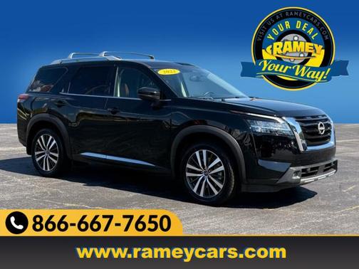 2022 Nissan Pathfinder Platinum 4WD