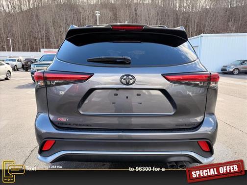 2023 Toyota Highlander XSE