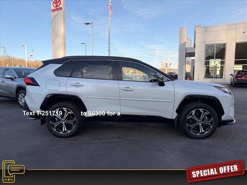 2025 Toyota RAV4 Hybrid SE