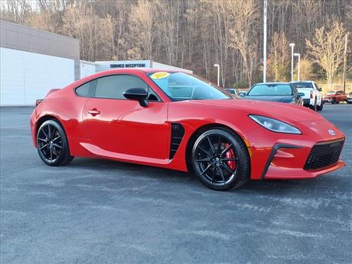 Track bRed 2024 Toyota GR86 Premium