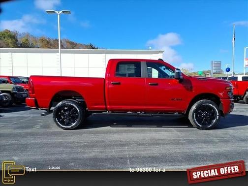 Flame Red Clearcoat 2026 RAM 2500 Big Horn Crew Cab 4x4 6'4' Box