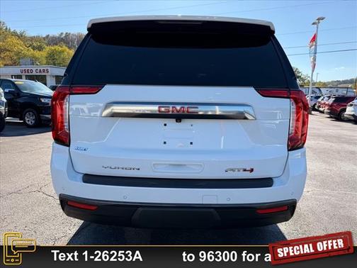 2021 GMC Yukon XL 4WD AT4
