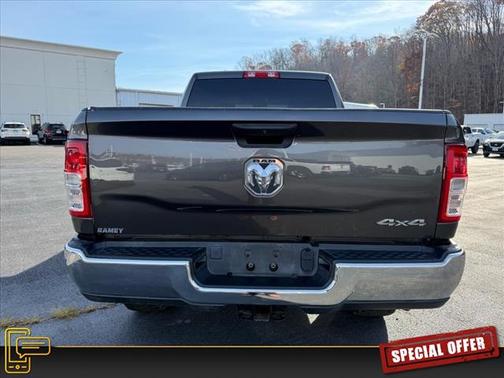 2024 RAM 2500 Tradesman Crew Cab 4x4 6'4' Box