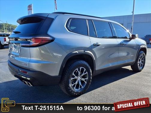 2024 GMC Acadia AWD AT4