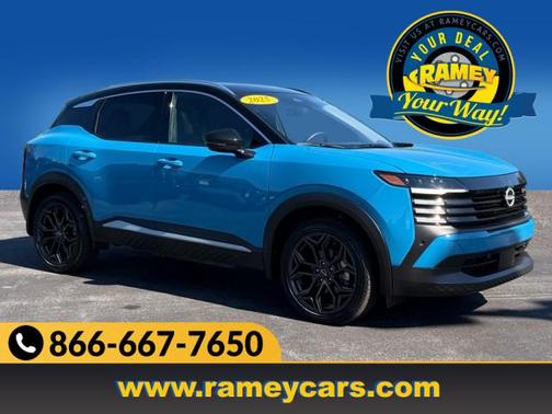 2025 Nissan Kicks SR