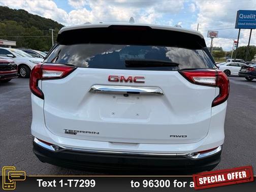 2024 GMC Terrain SLT