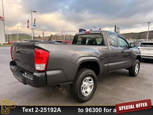 2017 Toyota Tacoma SR