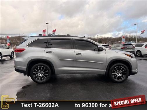 2018 Toyota Highlander SE