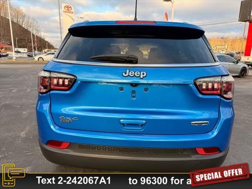 2022 Jeep Compass Latitude Lux