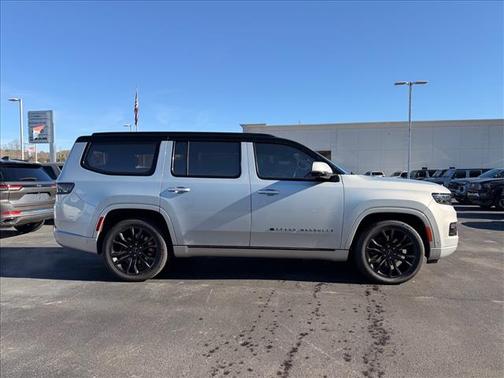 2022 Jeep Grand Wagoneer Series II Obsidian 4x4