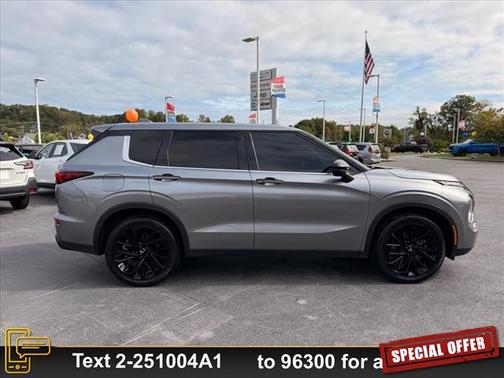 2022 Mitsubishi Outlander Black Edition
