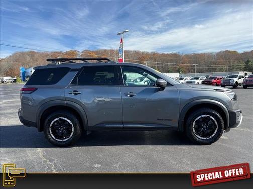 2024 Nissan Pathfinder Rock Creek 4WD