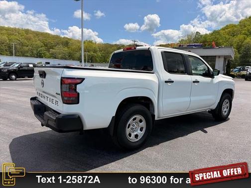 2022 Nissan Frontier S