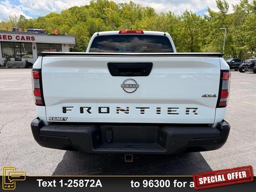 2022 Nissan Frontier S