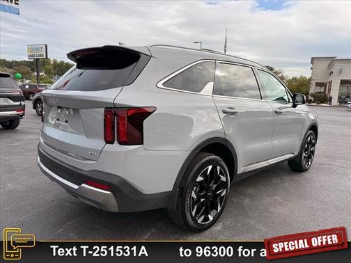 2025 Kia Sorento EX