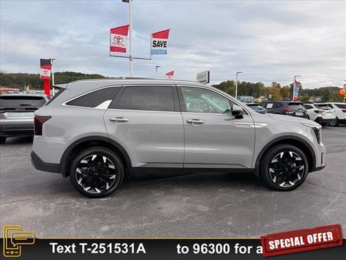 2025 Kia Sorento EX