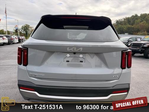 2025 Kia Sorento EX
