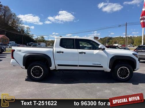 2025 Toyota Tacoma TRD Off-Road