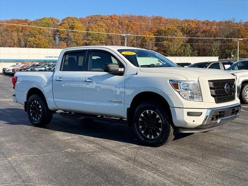 2021 Nissan Titan SV