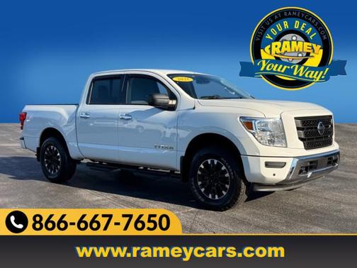 2021 Nissan Titan SV