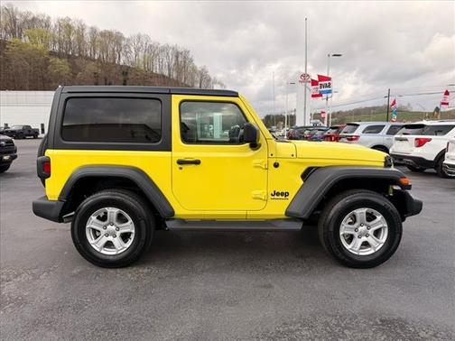 2022 Jeep Wrangler Sport
