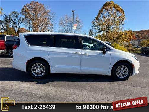 2026 Chrysler Voyager LX