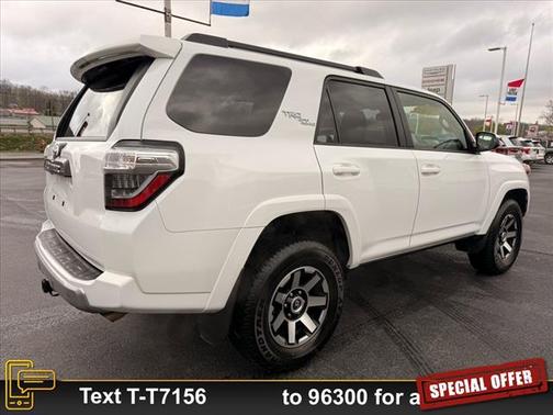 2024 Toyota 4Runner TRD Off Road
