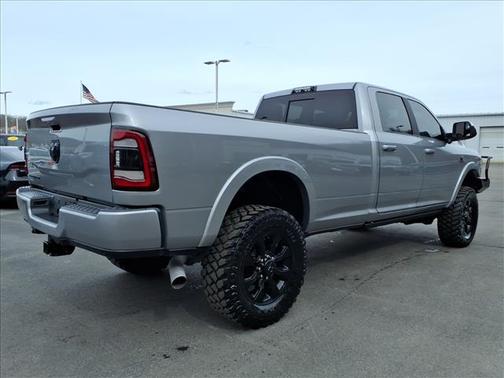 2021 RAM 3500 Limited Crew Cab 4x4 8' Box