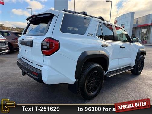 2025 Toyota 4Runner TRD Off Road