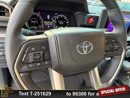 2025 Toyota 4Runner TRD Off Road