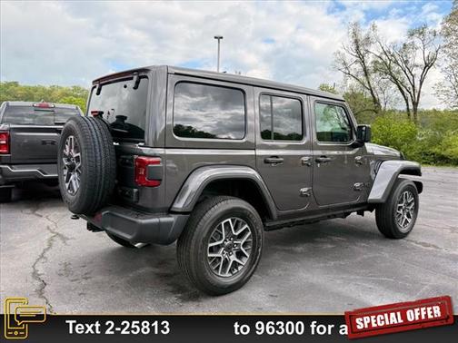 2025 Jeep Wrangler 4-Door Sahara 4x4